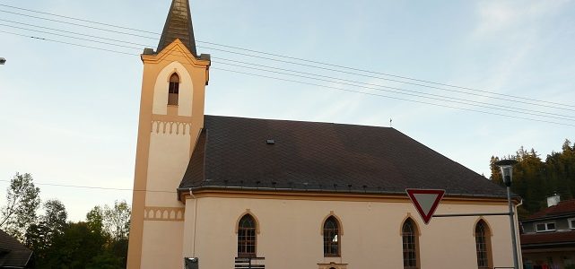 LIPTOVSKÝ JÁN: Krásny chrám ako zrkadlo sŕdc