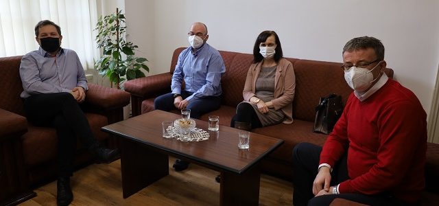 Pracovné stretnutie biskupa VD P. Mihoča so zástupcami regionálneho školstva