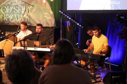 IMG 4096